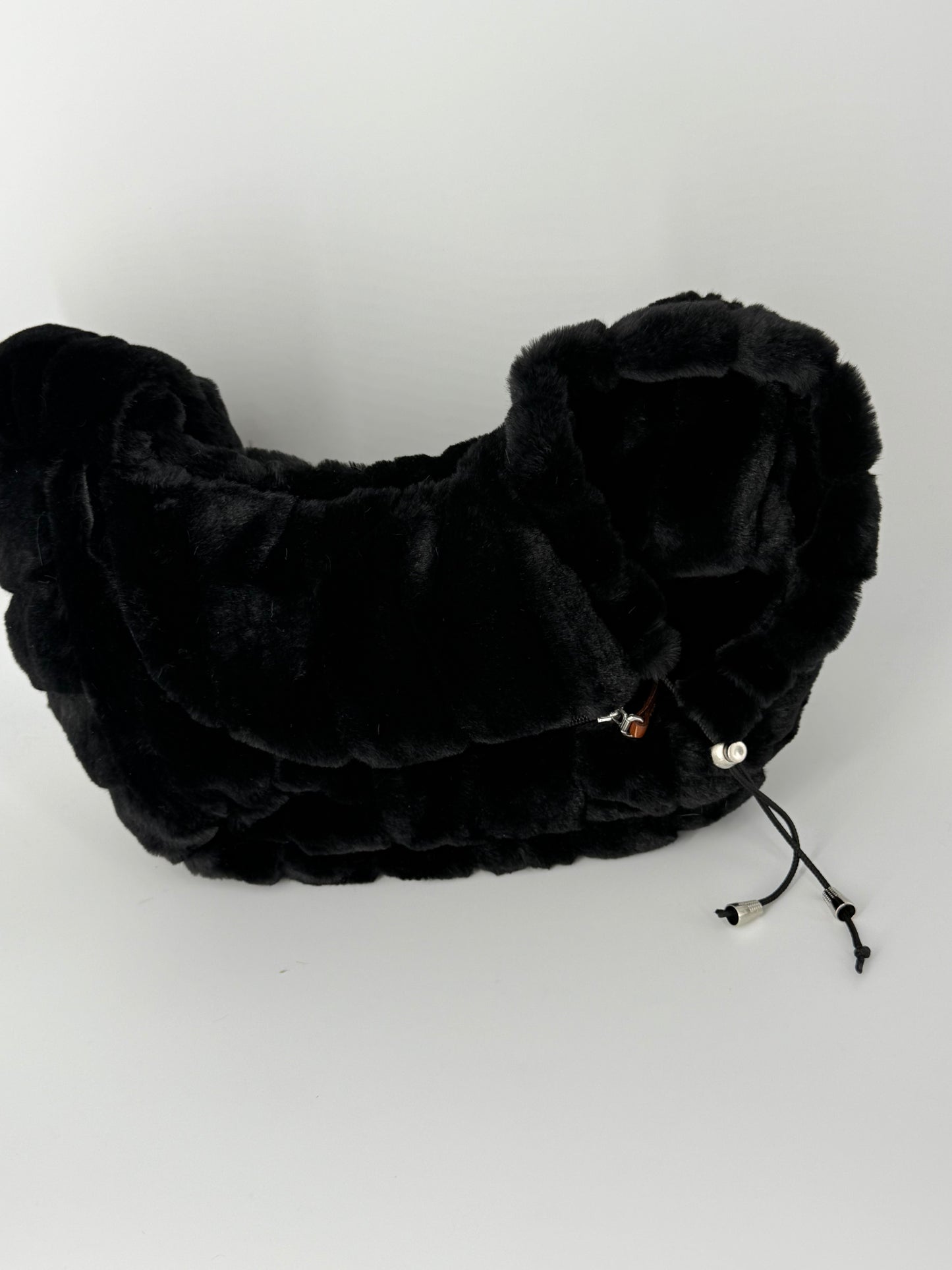 Linus bag Black Trap